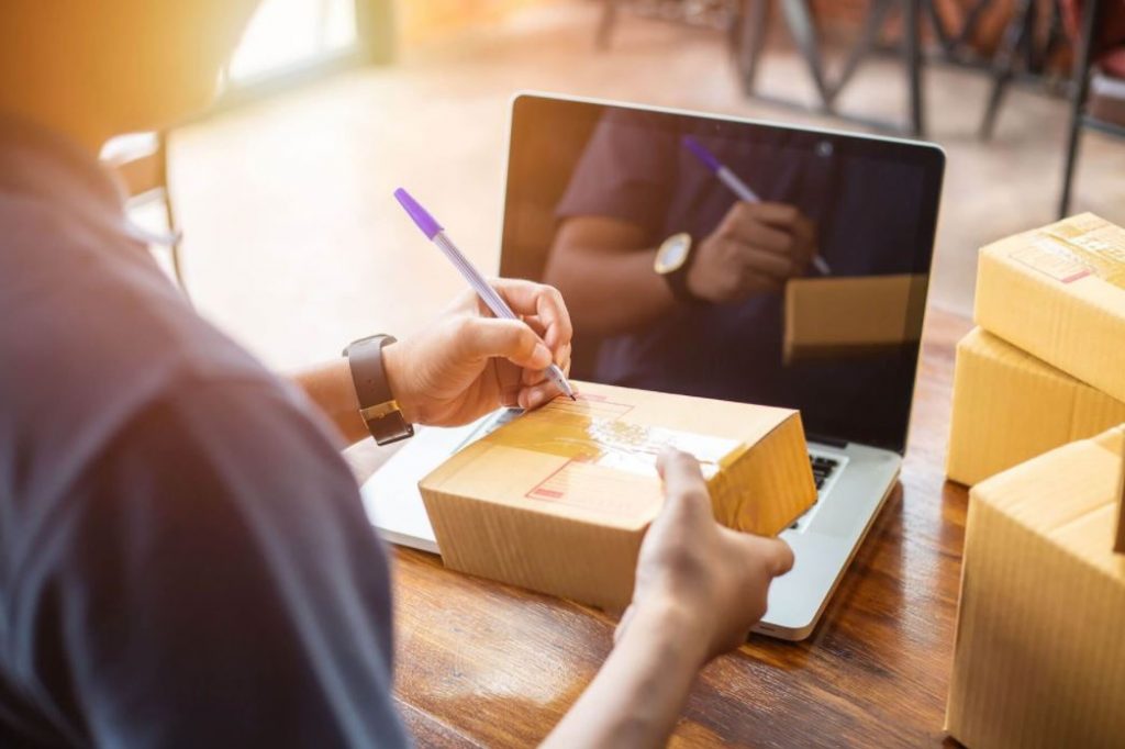 How to Handle eCommerce Returns Efficiently? | InfoBeat.com